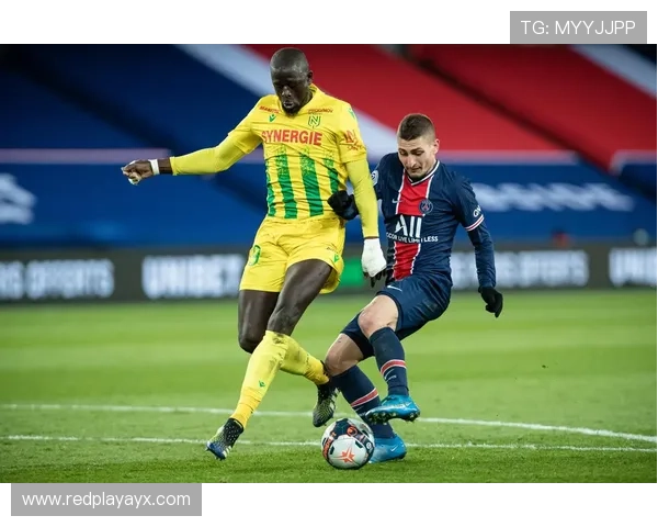 维拉蒂灵动过人集锦，脚下艺术再现中场魔法