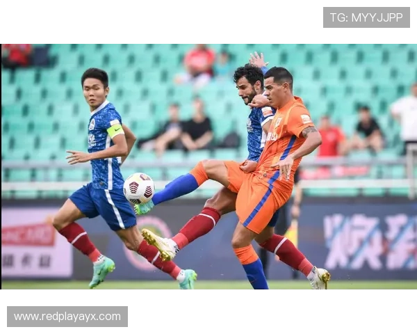 山东泰山中场核心发力,球队战绩迎关键突破