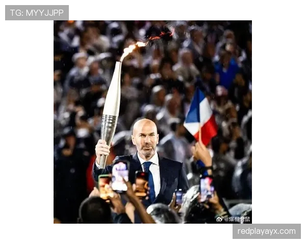 齐达内中场大师级组织：掌控比赛节奏，助力球队制胜